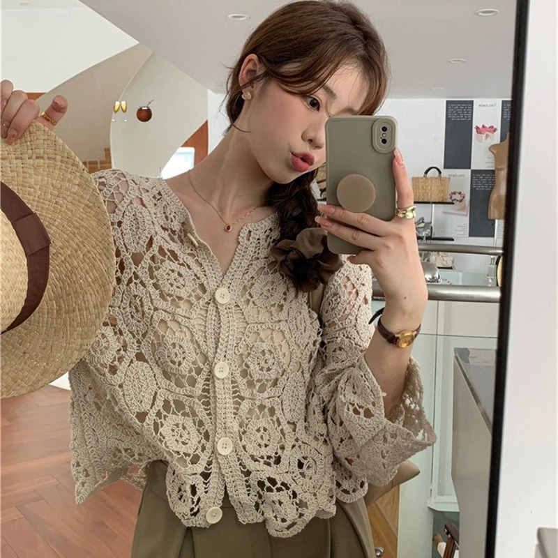 2024 New Arrival Crochet Embroidered Long-Sleeved Hollow Blouse Korean Style Sweet and Gentle Ins Style for Spring and Autumn