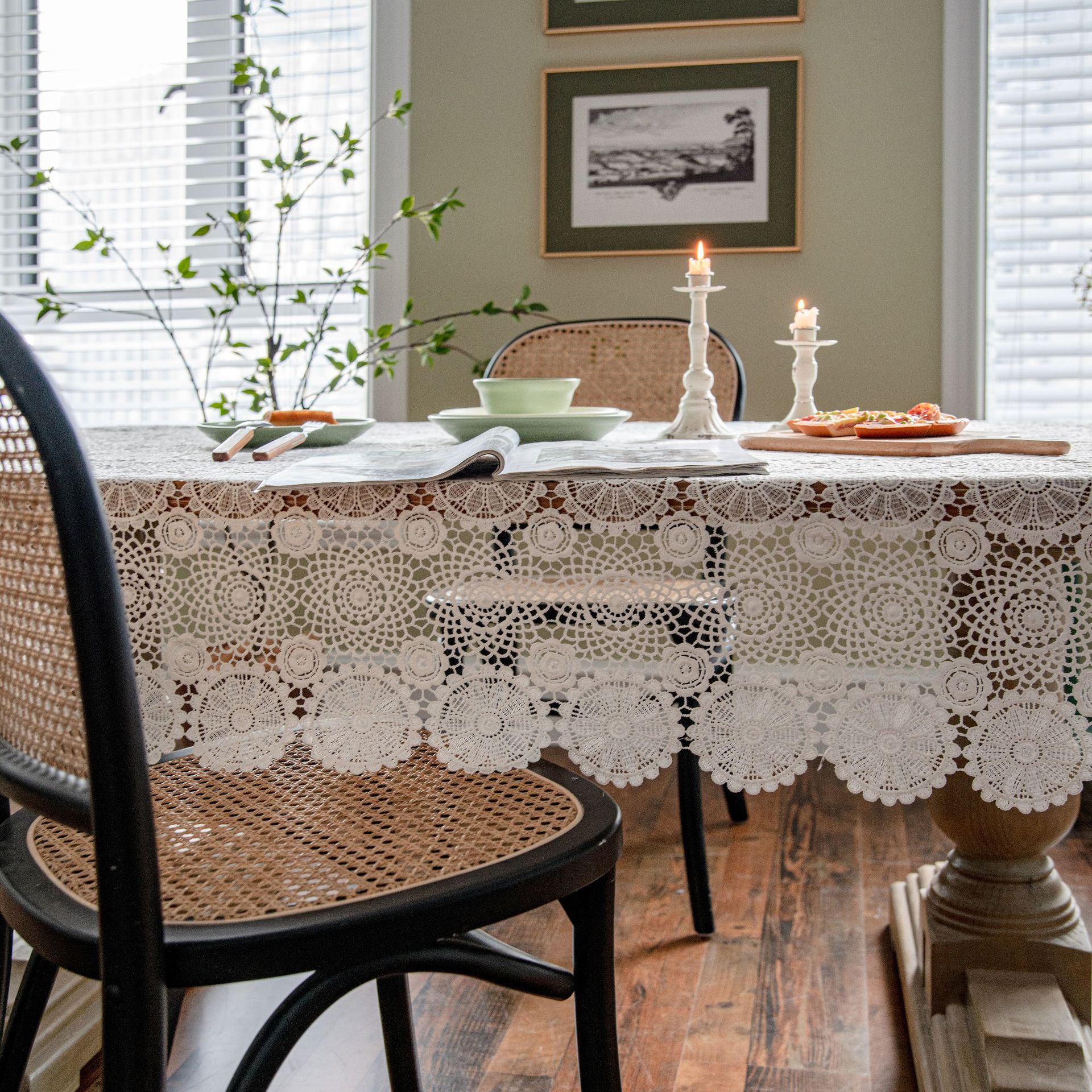 Picture of Yiman Qiyun Tablecloth Water-soluble Embroidered Lace Hollow Cake Photography Background Embroidered Props Cloth Tablecloth