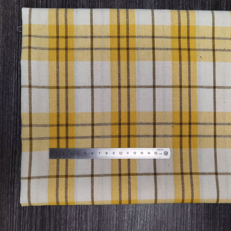 Picture of Spot twill sanding cotton plaid children's shirt plaid fabric 21 yarn-dyed flannel decorative fabric