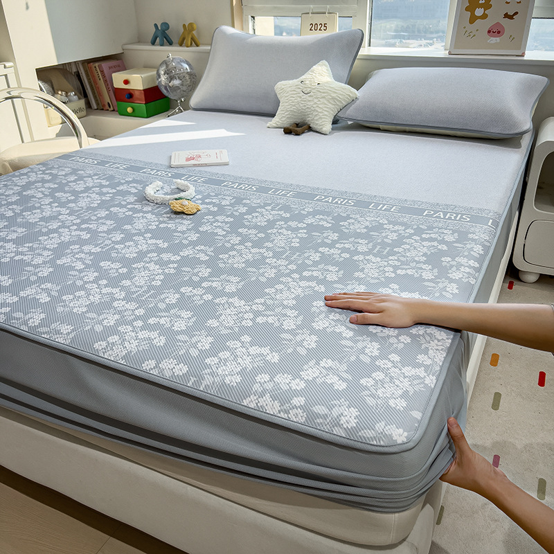 Class A Ice Silk Mat Three-Piece Bed Cover One-Piece Summer Cool Naked Sleeping Bed Cover Simmons Mattress Protective Cover