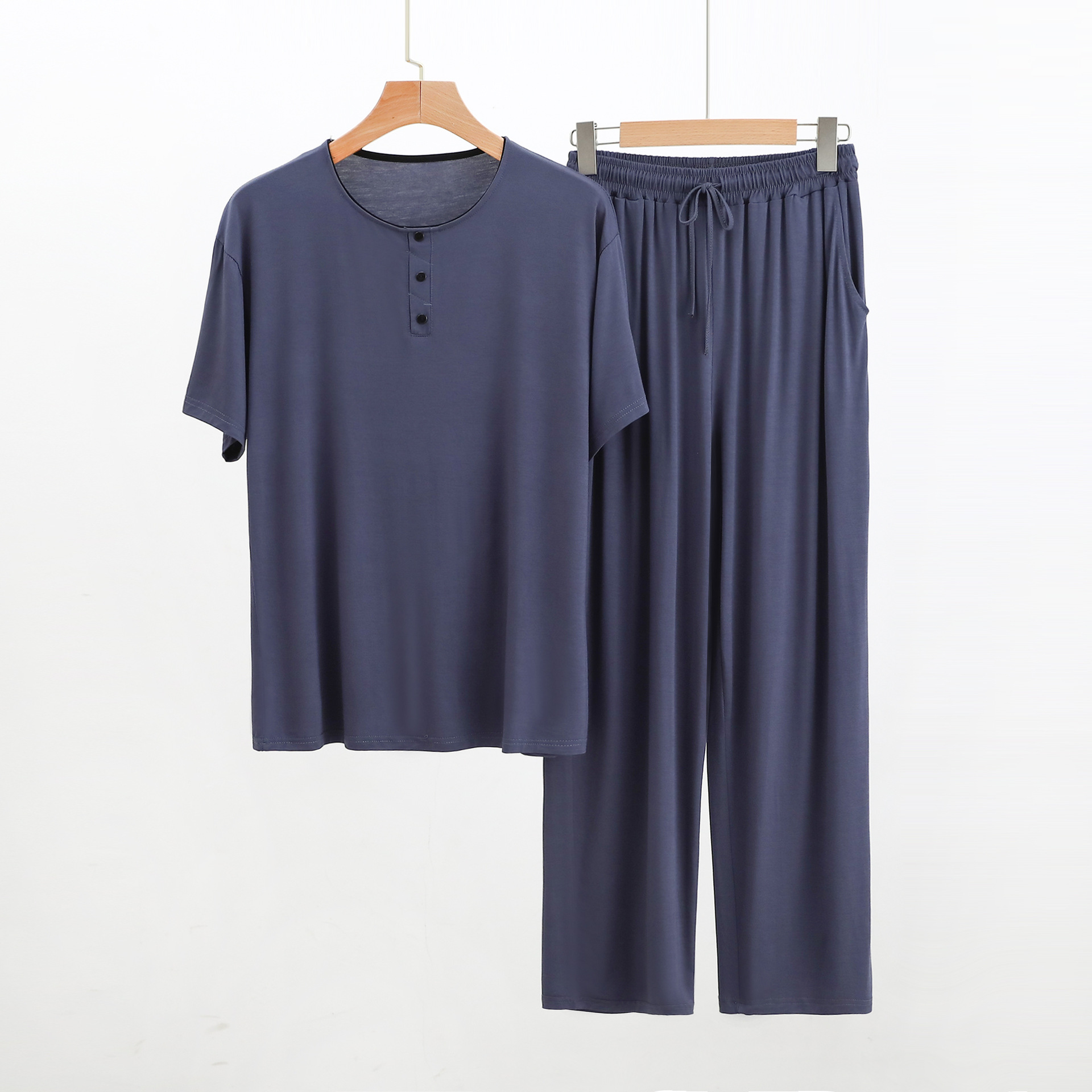 Picture of Modal Encrypted Fabric Men's Half-door Short-sleeved Trousers Casual Suit Henry Pajamas Air Conditioning Home Clothes