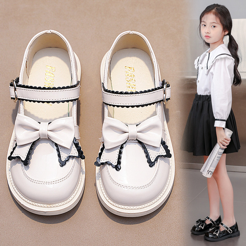 Picture of Girls' Leather Shoes Spring and Autumn 2025 New Korean Style British Style Little Girls Baby Black Soft Sole Elementary School Performance Shoes