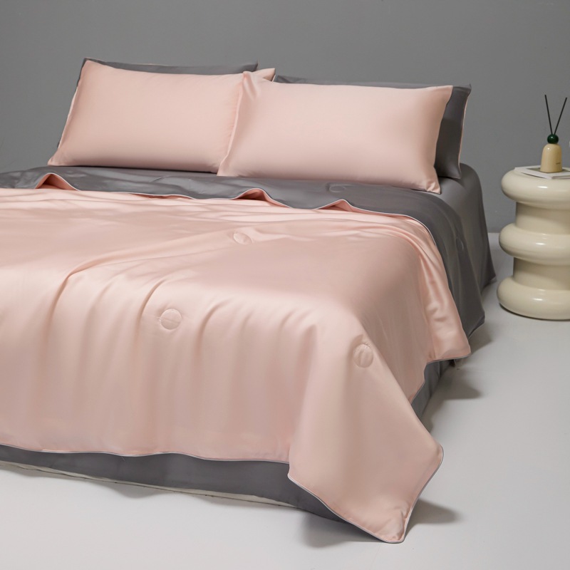 Picture of Class A cool feeling ice silk air conditioning quilt summer cool quilt four-piece summer single silk summer thin quilt machine washable