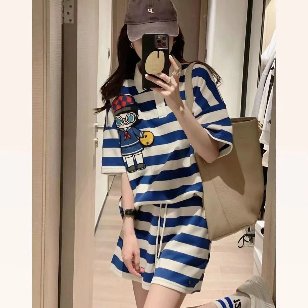 Picture of Girls Summer Suit 2025 New Thin Style Polo Collar Quick-Drying Basketball Uniform Summer Casual Two-Piece Set