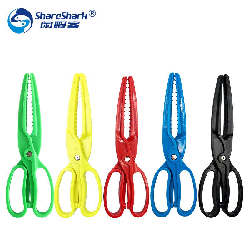 High-Strength Abs Plastic Fish Control Pliers, Light Weight, Easy to Use, Strong Fish Control Device for Clamping Fish