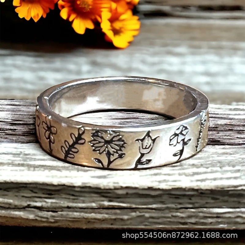 Chengge New European and American Creative Personalized Engraved Small Grass Niche Rings Ready for Sale