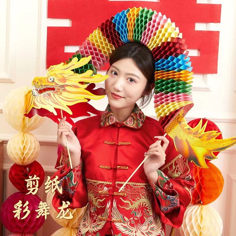 Picture of New Year dragon-shaped lantern ornaments Mid-Autumn Festival dragon boat festival shopping mall supermarket plastic paper Garland Dragon Lantern mascot pendant