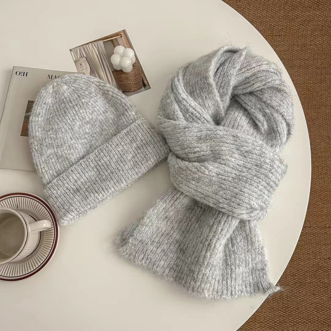 Autumn and Winter New Year Hat Red Warm New Wool Scarf Scarf All-match Knitted Two-piece Set