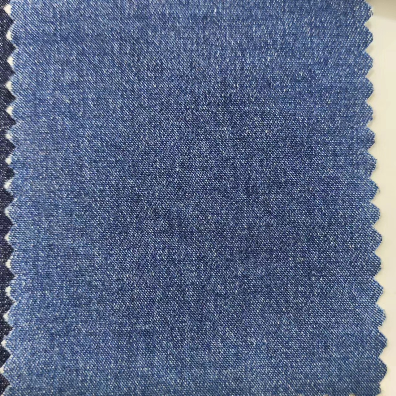 Picture of 32 plain cotton stretch Denim fabric 4.5 Ann denim shirt pants skirt Denim fabric hot sale