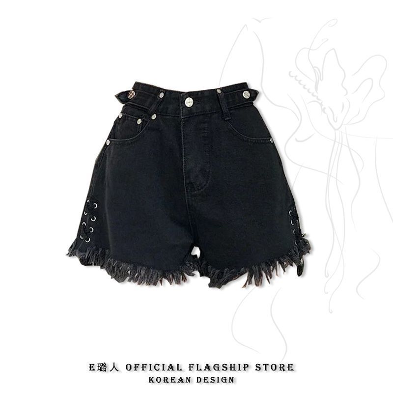 Picture of 2024 Hong Kong Style plus size Chubby Denim Shorts Women's Summer Sweet Cool Dark Style Strap Cross Flower Figure Hot Pants