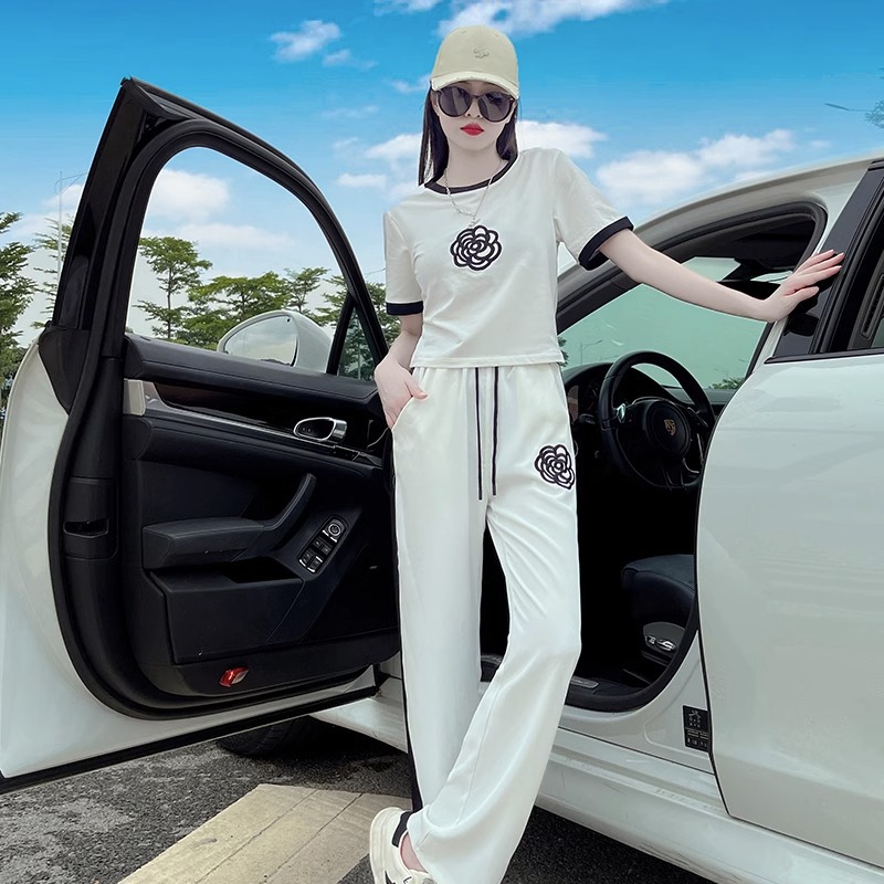Fashion Casual Sports suit Women's Summer 2025 Wide Leg Pants White Short-sleeved Trousers Two-piece Set