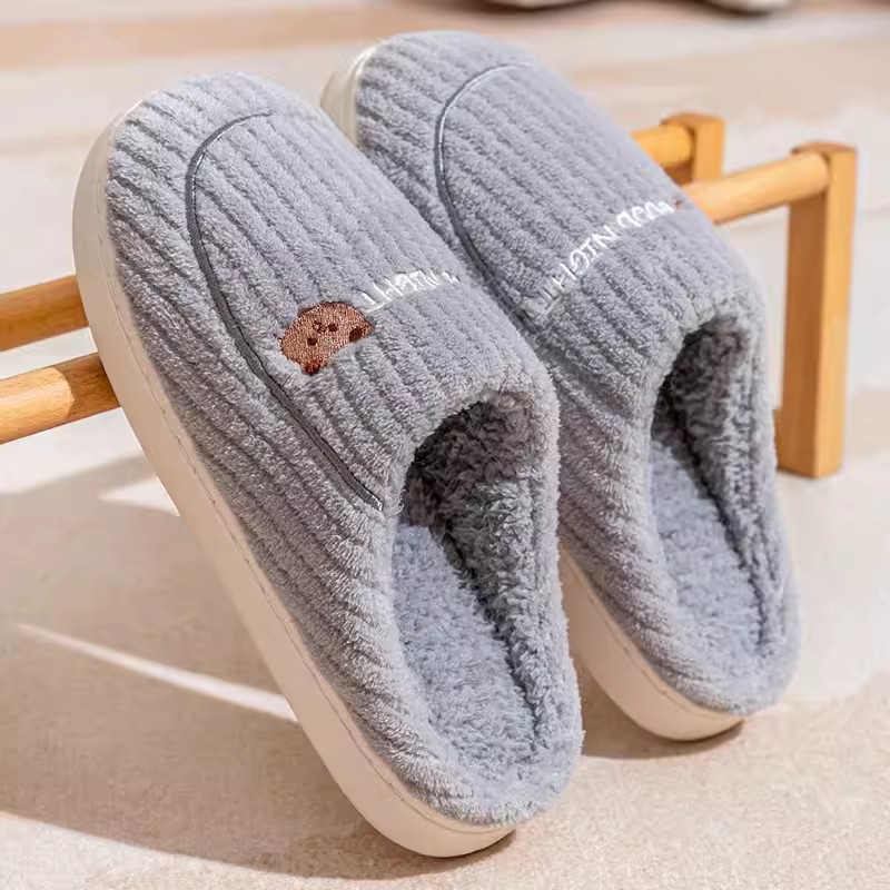 Picture of Factory wholesale cotton slippers men's non-slip indoor thickened plush warm couple thick bottom home winter cotton slippers women