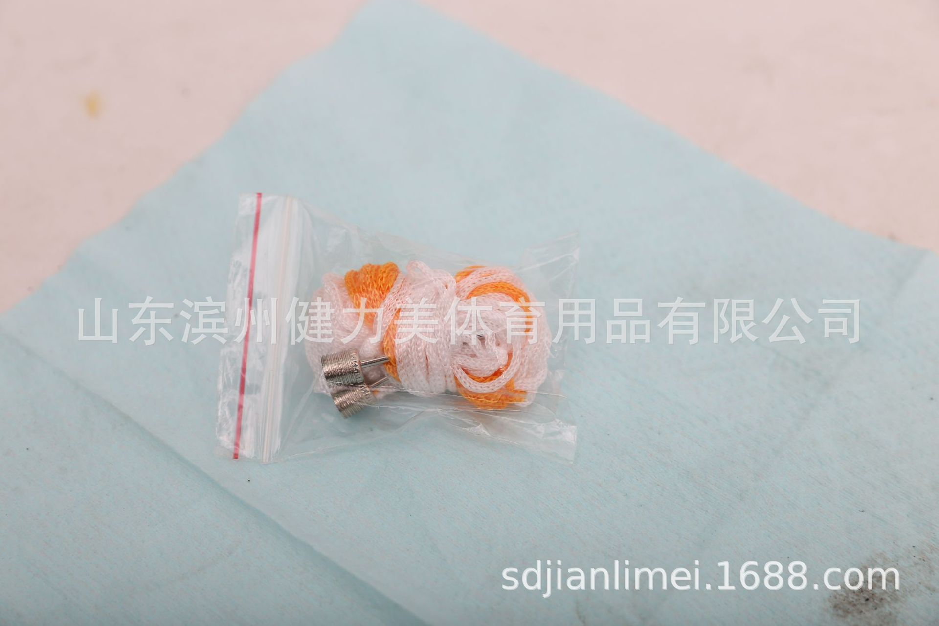 Picture of Yellow and white ball pocket metal air needle net pocket set basketball football volleyball black and yellow net bag big ball pocket