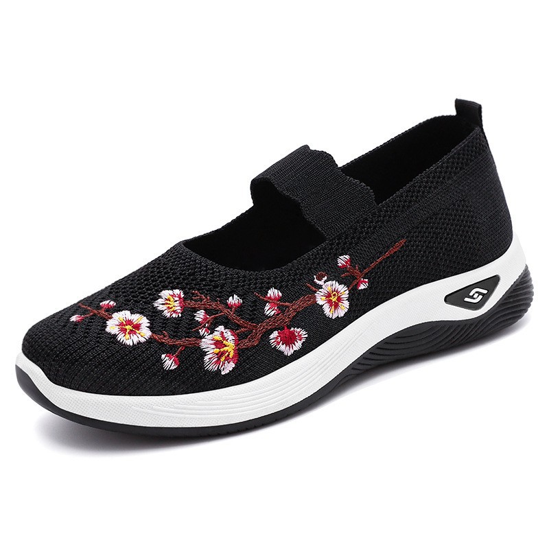 Picture of Old Beijing Cloth Shoes Women's 2025 New Summer Shallow Mouth Shoes Women's Casual Moms Shoes Slip-on Lazy Shoes