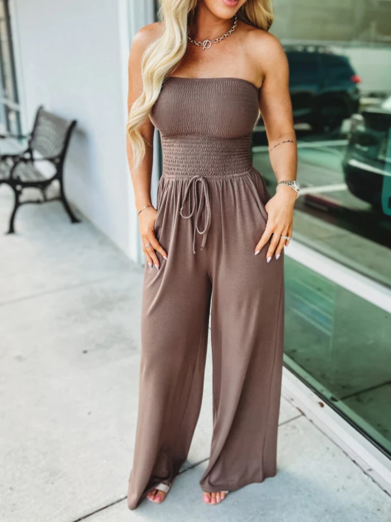 Picture of 2025 Amazon Aliexpress Cross-Border European and American Clothing Casual Flat Shoulder Wrapped Chest Wide Leg Jumpsuit Jumpsuit Women's Clothing