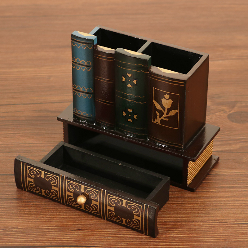 Picture of Cross-border Retro Personalized Pen Holder European-style Creative Storage Box Office Desktop Decorations Ornaments Crafts Gifts