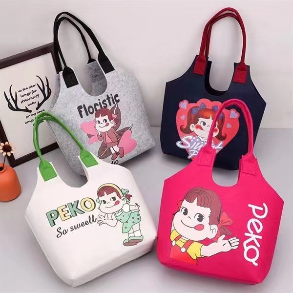Cartoon Fujiya Strawberry Bear Felt Bag Shopping Bag Gift Storage Bag Cute Bear Gift Box Handmade Felt