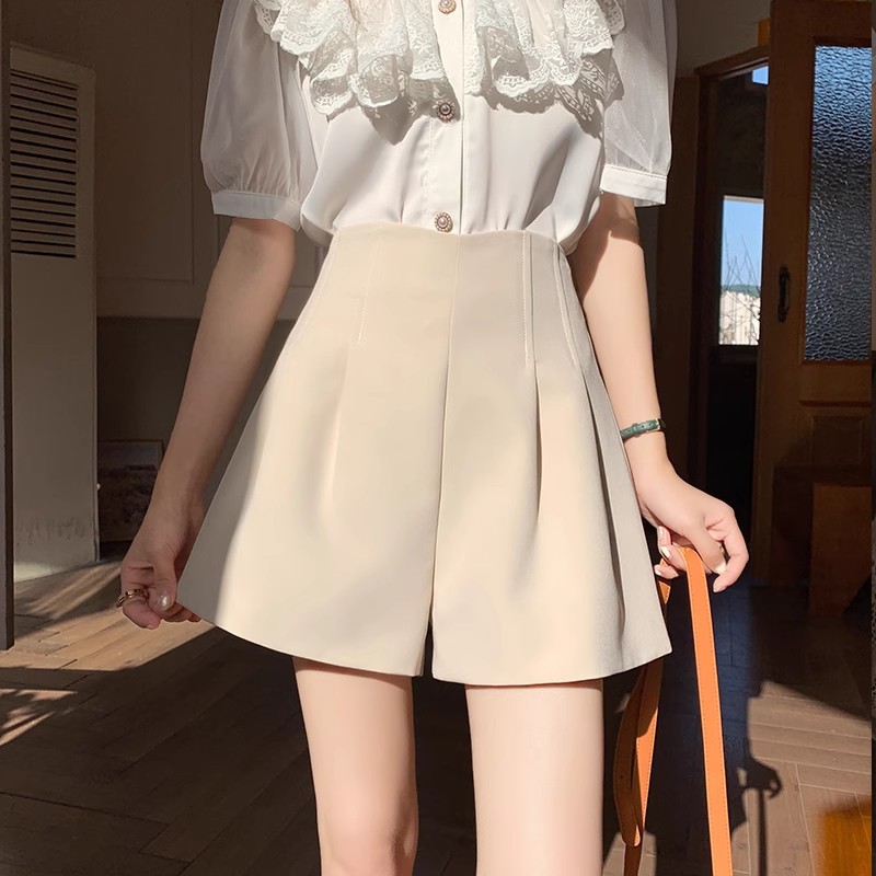 Picture of Suit Shorts Women's Summer Thin 2024 Internet Popular High Waist Slimming Pear-shaped Figure A- shaped Wide Leg Short Pants