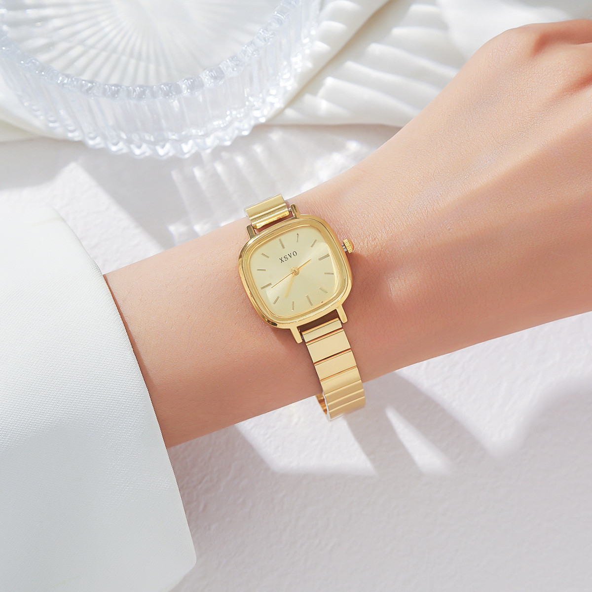 Picture of Women's Fresh Ins Style All-Match Purple Aurora Dial Square Bracelet Watch for Students